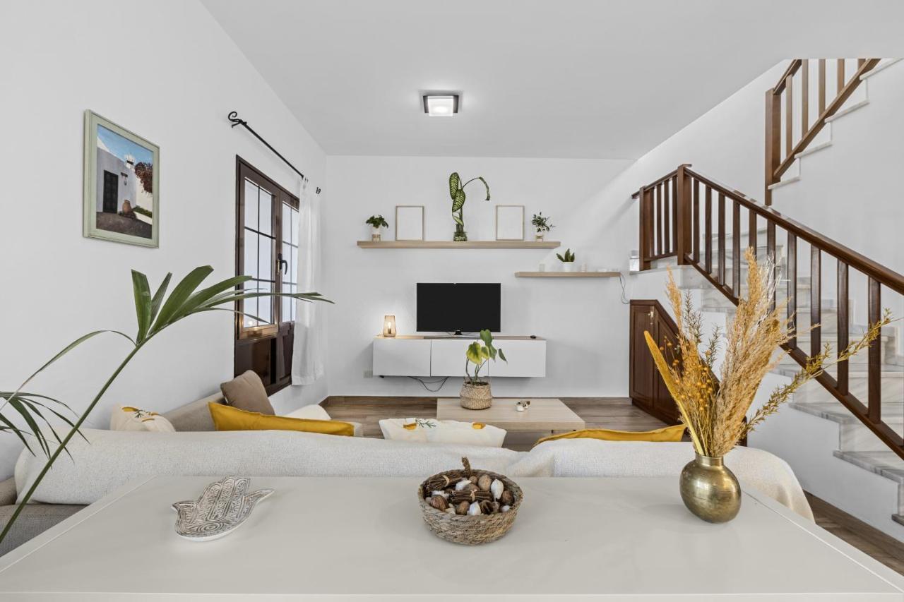 Casahost Casa Ahul Family Time Villa Costa Teguise Exterior photo